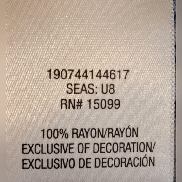 BONGO Floral Off-Shoulder Top - Blue and Red - Picture 6 of 6